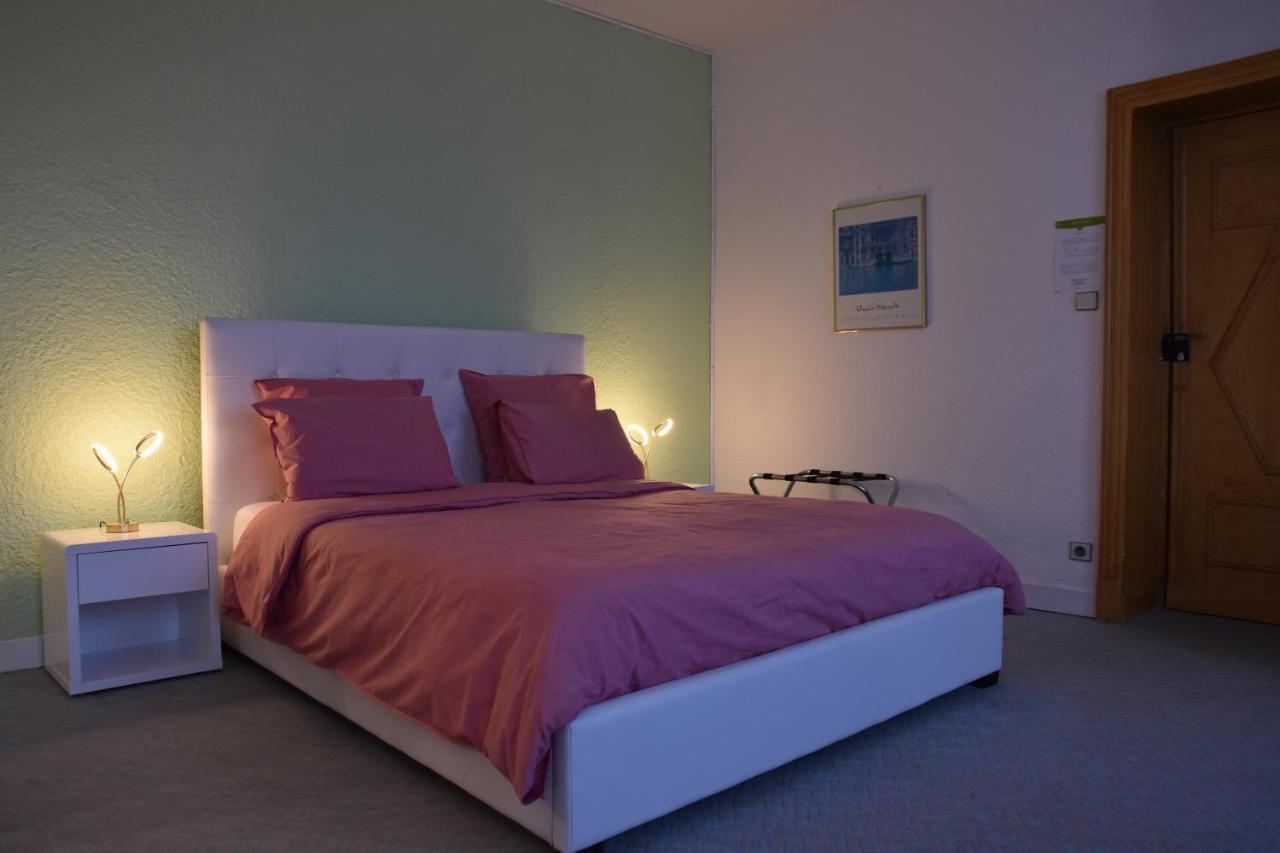 Bed and Breakfast Le Platane Lafrancaise Экстерьер фото